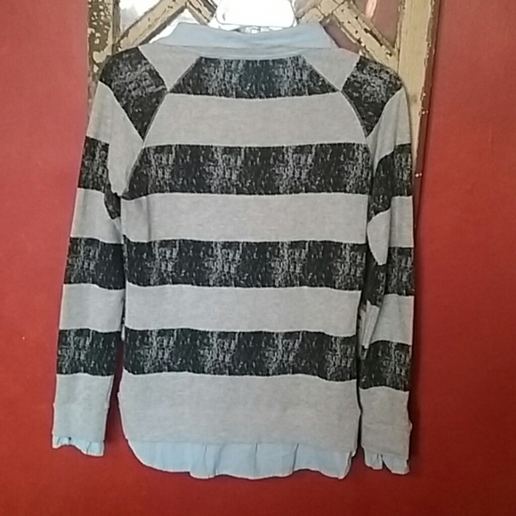 Derek Heart long sleeve shirt - Picture 3 of 3